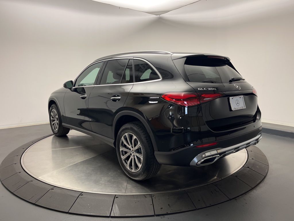 Thumbnail: 2026 Mercedes-Benz GLC - 5
