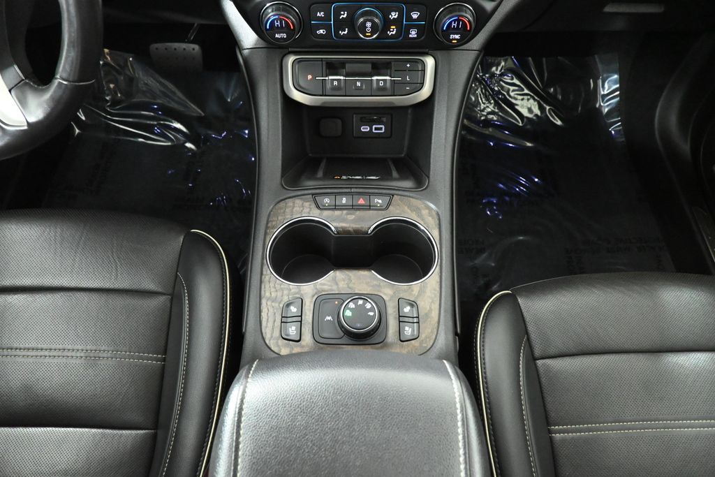 Thumbnail: 2021 GMC Acadia - 25