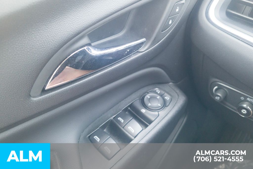 Used 2024 Blue Chevrolet LT image 33
