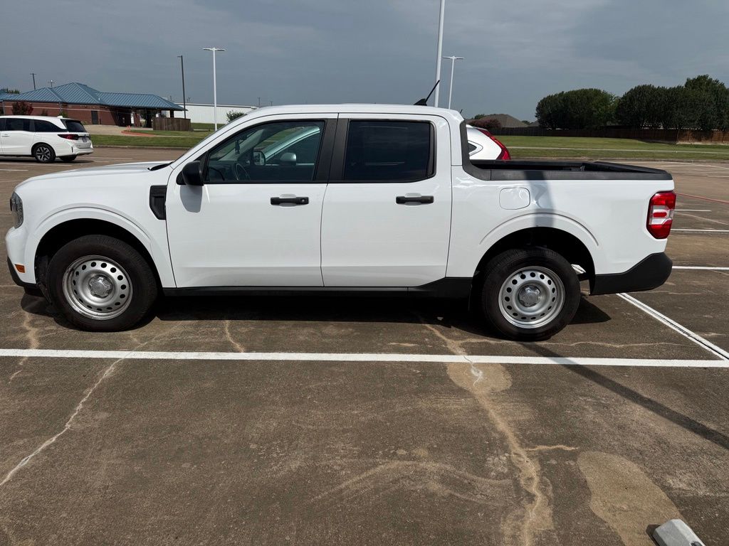 Oxford White 2022 Ford Maverick Pickup Truck All-Wheel Drive 8-Speed Automatic