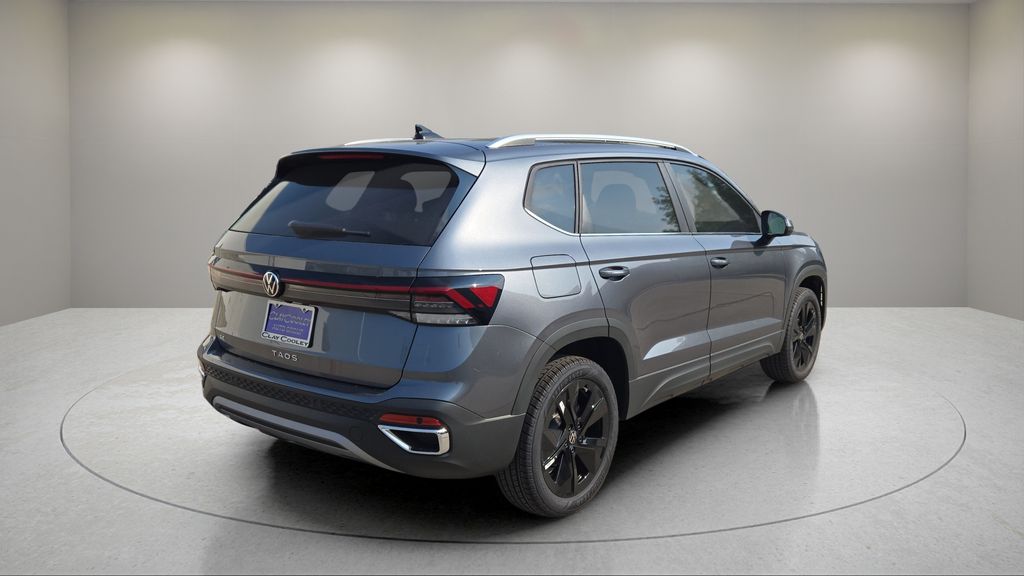 2025 Volkswagen Taos