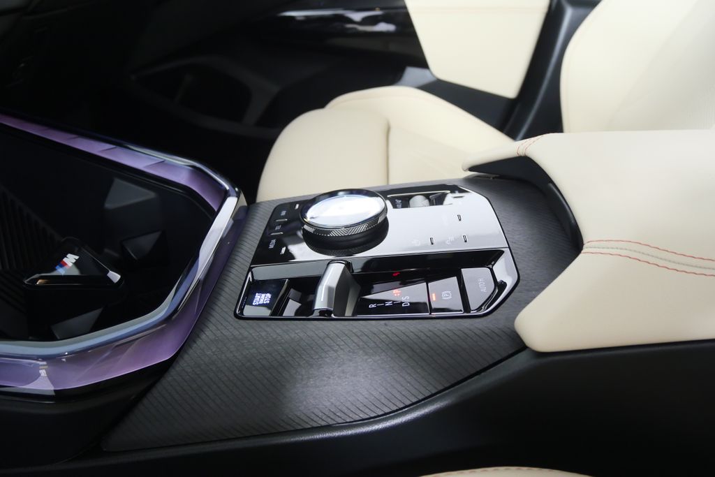 Thumbnail: 2026 BMW X3 - 21
