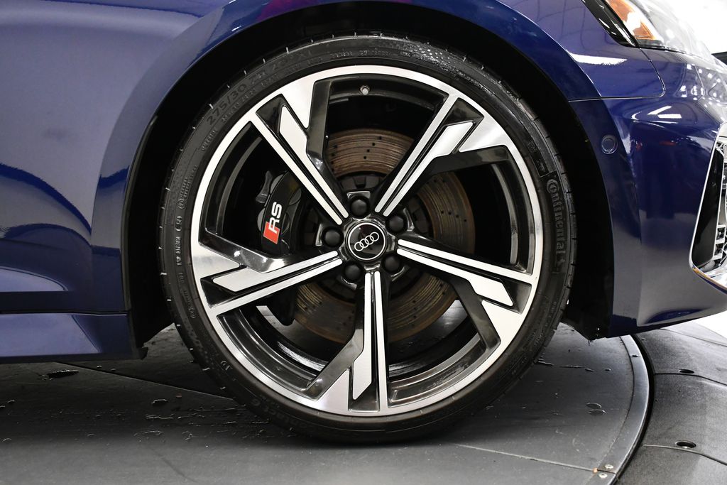 Thumbnail: 2022 Audi RS 5 - 15