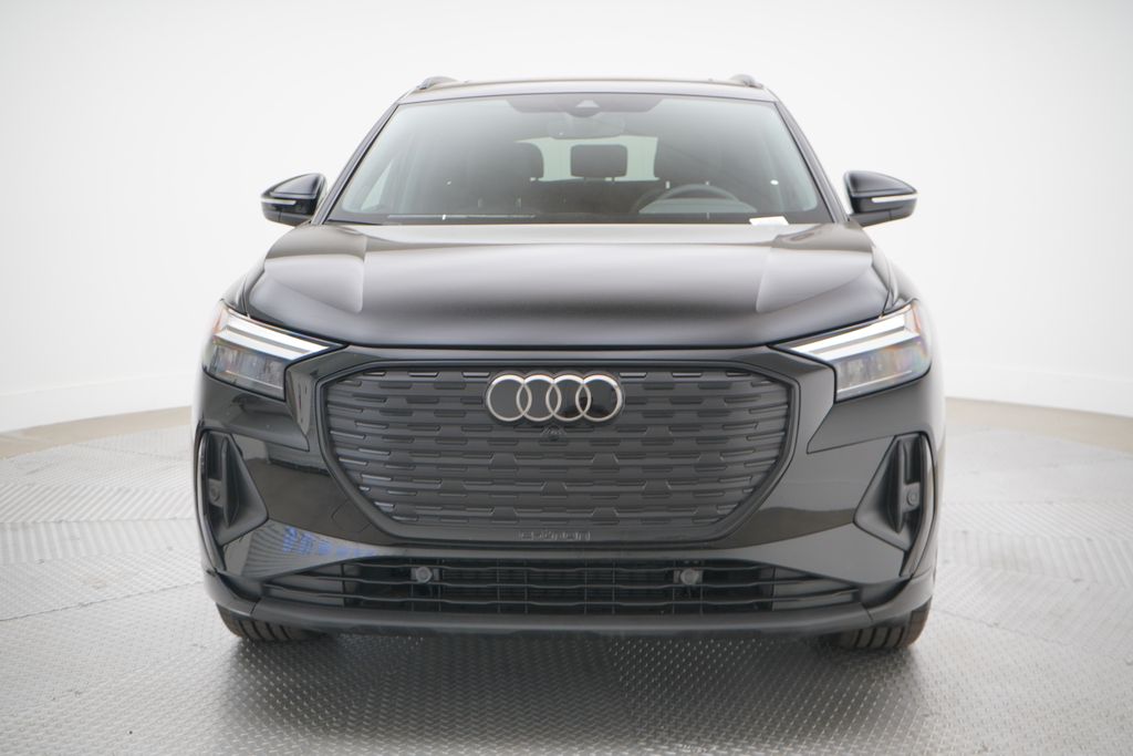 2025 Audi Q4 e-tron  5