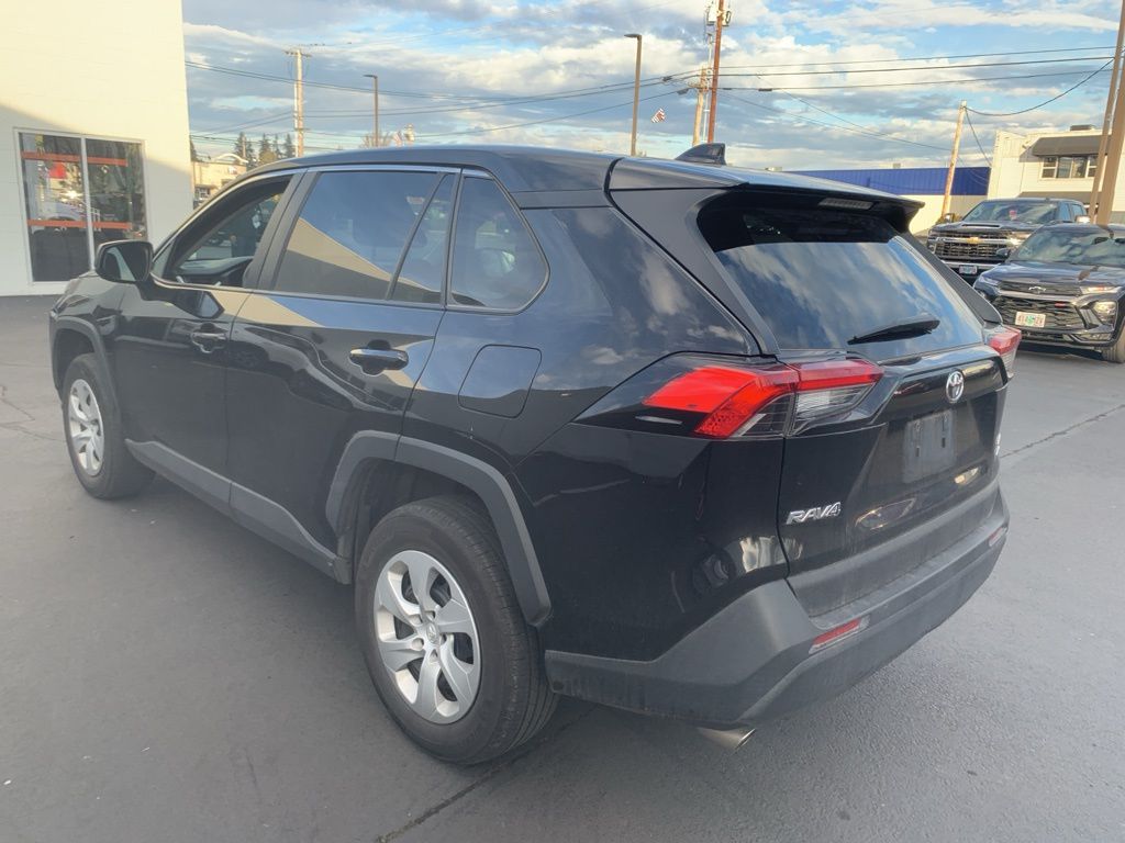 Used 2024 Toyota RAV4 LE with VIN 2T3F1RFV9RW443819 for sale in Northfield, Minnesota