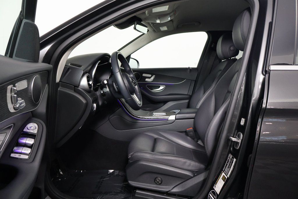 Thumbnail: 2022 Mercedes-Benz GLC - 10