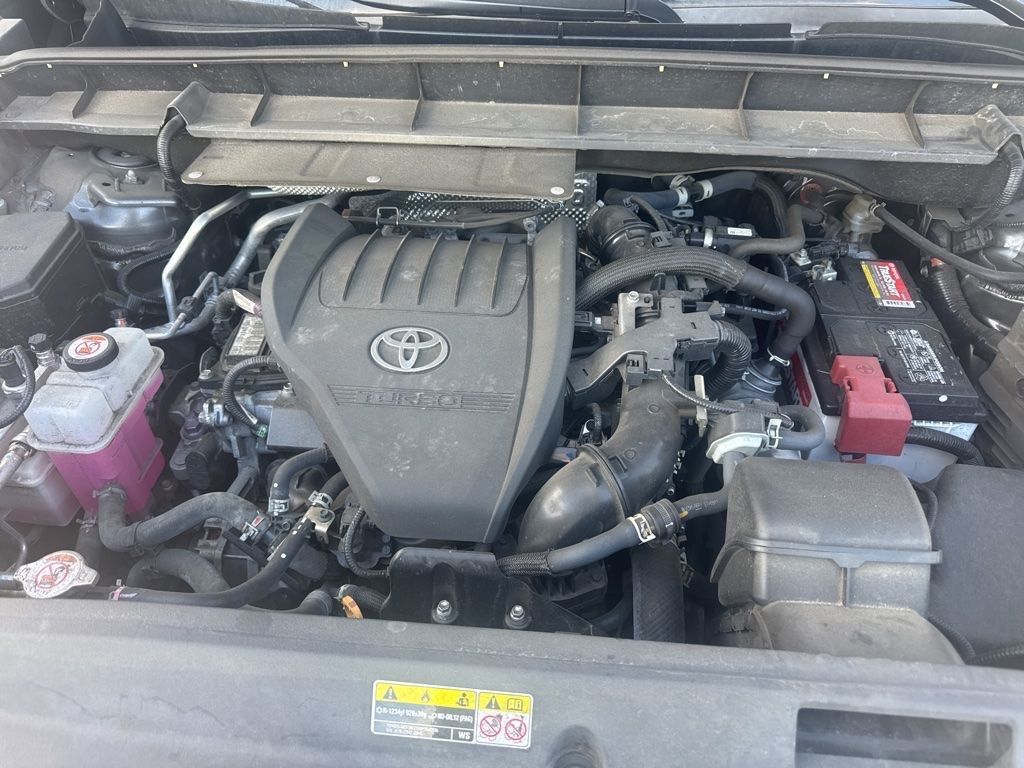 Used Car 2023 Toyota Highlander  Xle For Sale Under $40,000 In San Juan, Puerto Rico