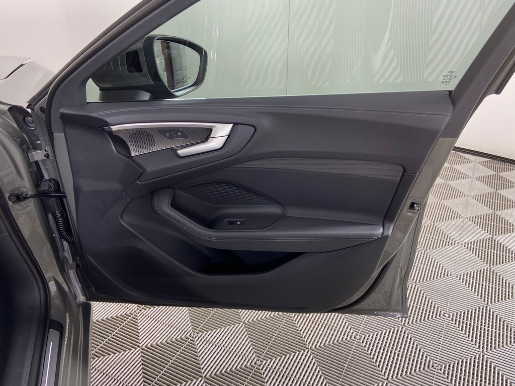 Thumbnail: 2025 Audi A5 - 28