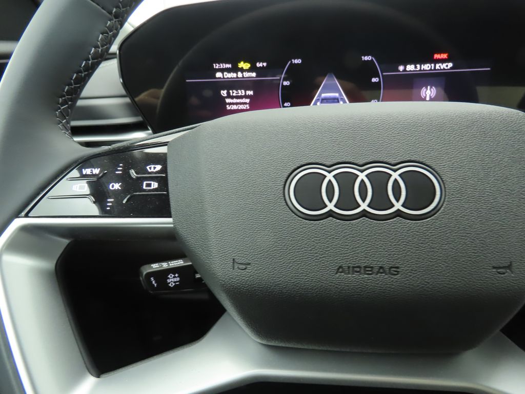 Thumbnail: 2025 Audi Q5 - 12