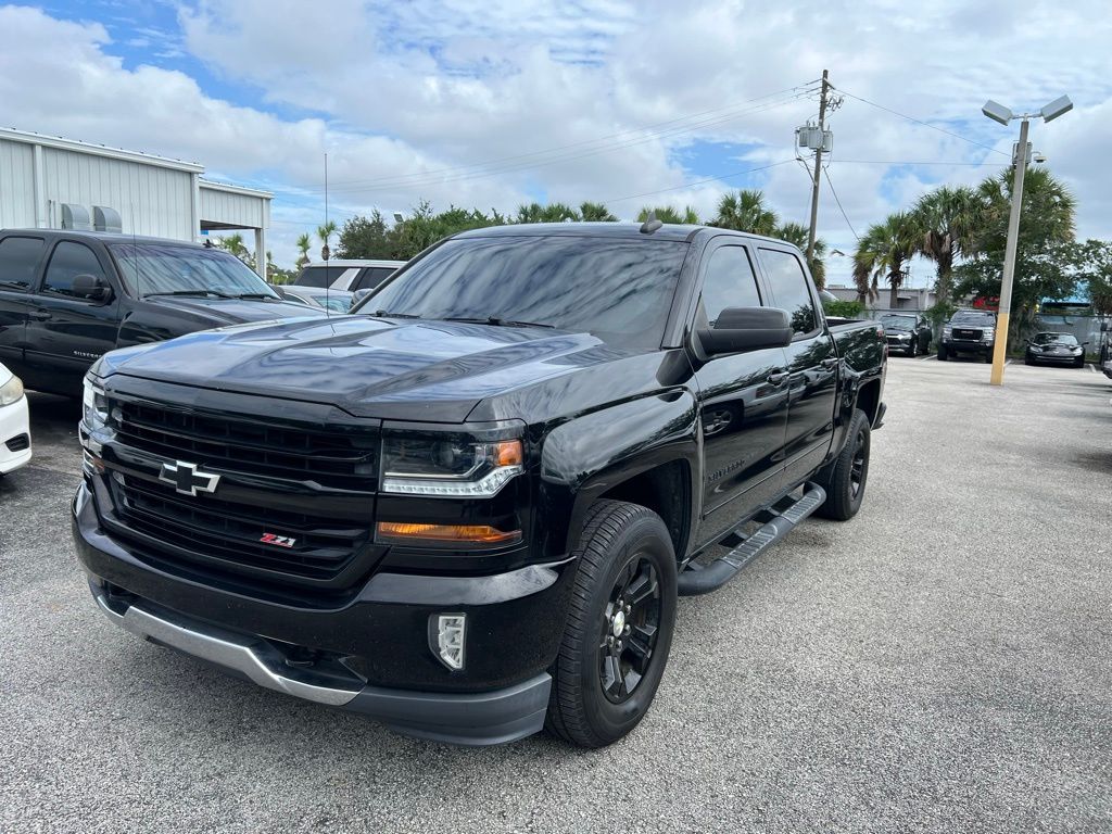 2018 Chevrolet Silverado 1500 LT 2