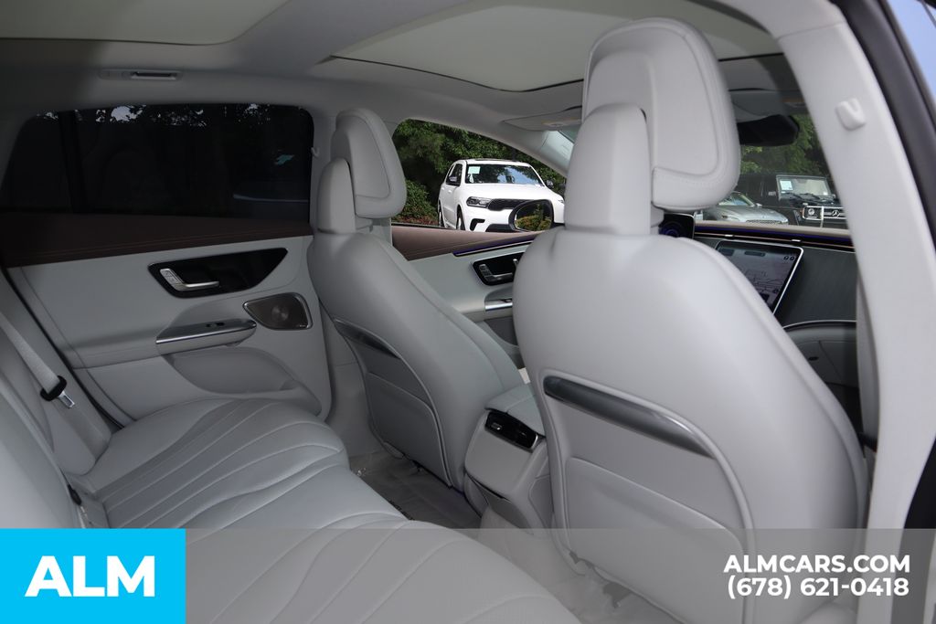 Used 2025 White Mercedes-Benz 350+ Sedan image 22