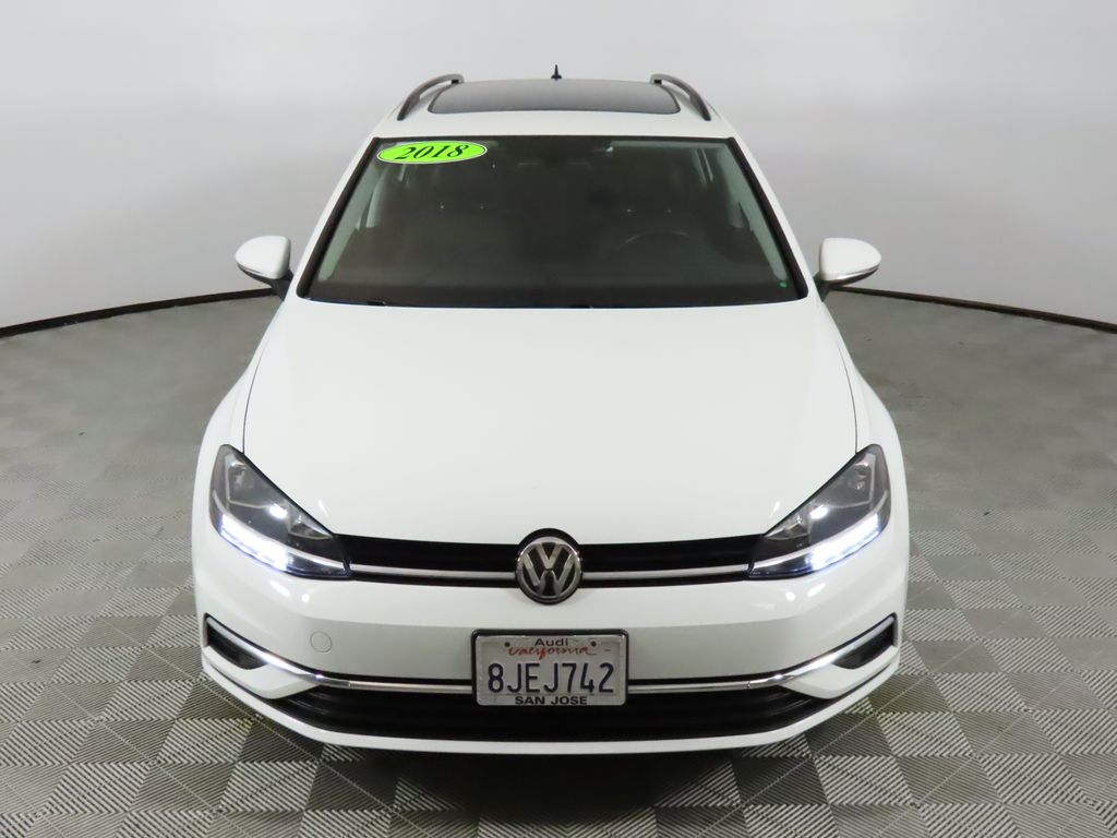 Thumbnail: 2018 Volkswagen e-Golf - 8