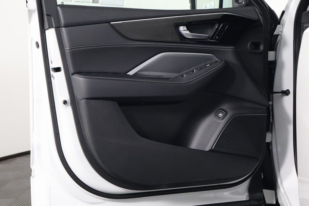 2025 Acura MDX Advance 8