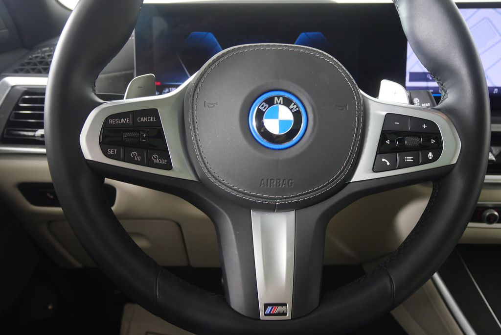 Thumbnail: 2026 BMW X5 - 18