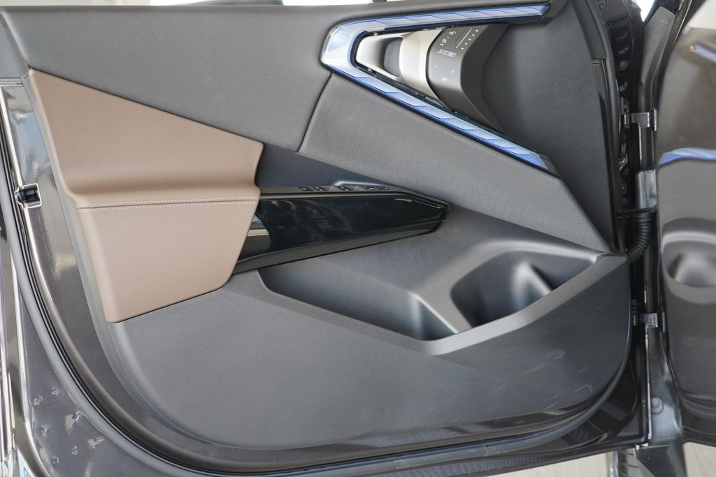Thumbnail: 2026 BMW X3 - 9