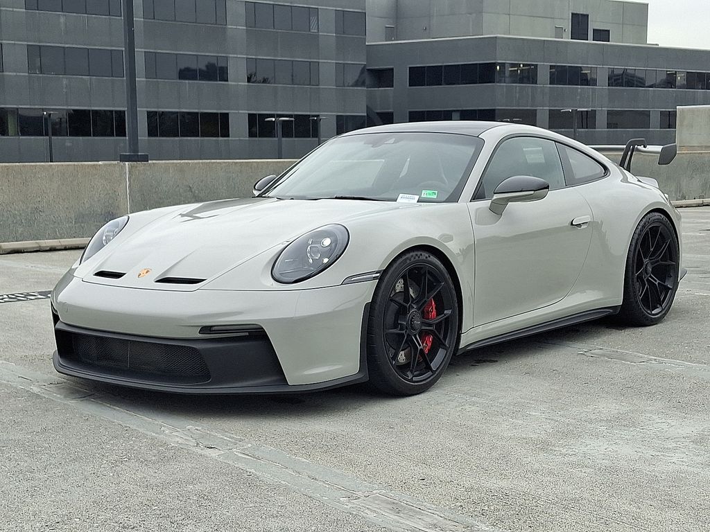 Thumbnail: 2022 Porsche 911 - 1