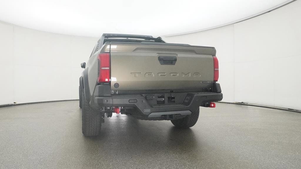 2025 Toyota Tacoma Trailhunter 9