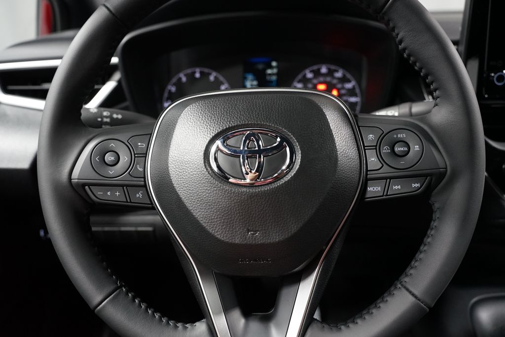 Thumbnail: 2025 Toyota Corolla - 12