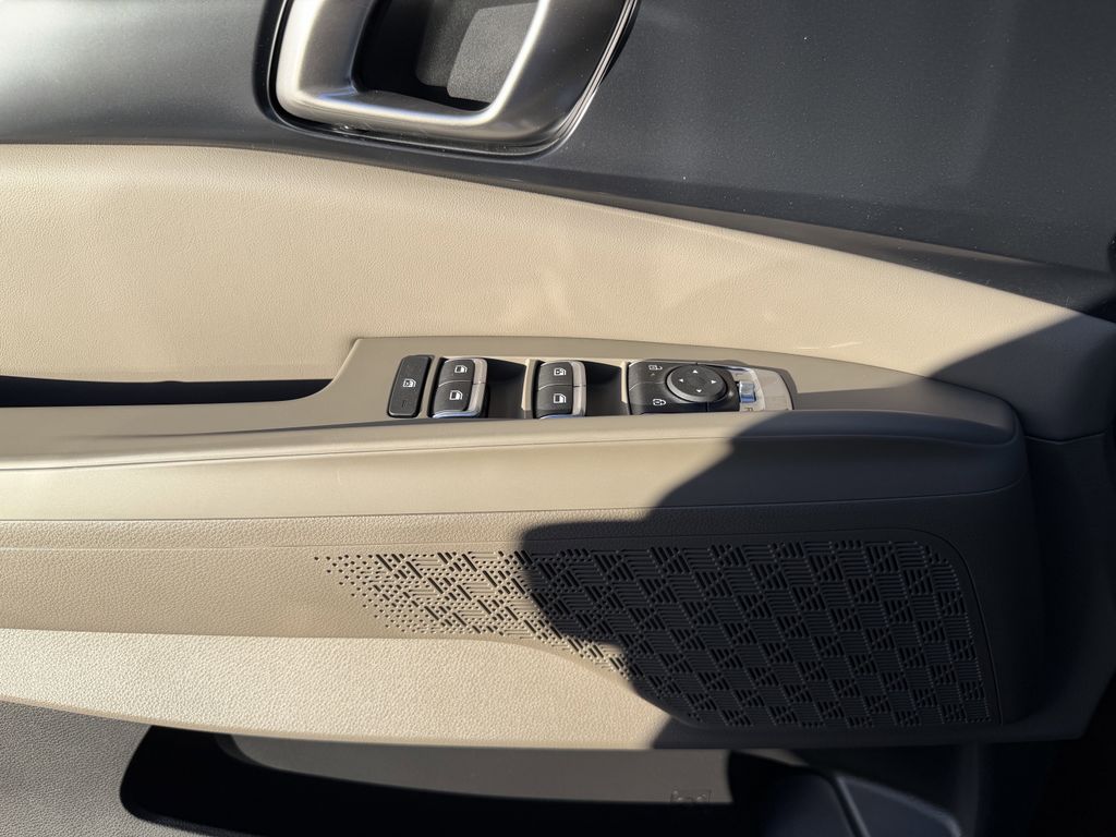 new 2026 Kia Carnival car, priced at $37,232