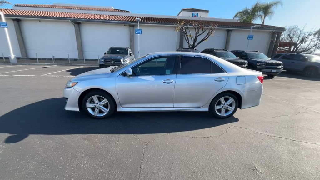 Thumbnail: 2013 Toyota Camry - 5