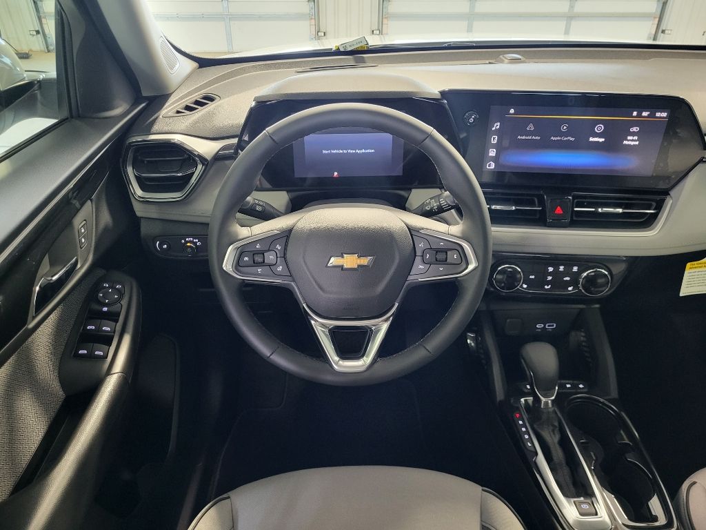 2025 Chevrolet TrailBlazer LT 14