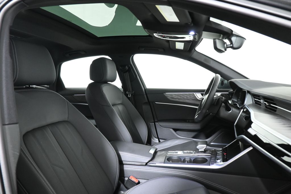 Thumbnail: 2025 Audi A6 - 27