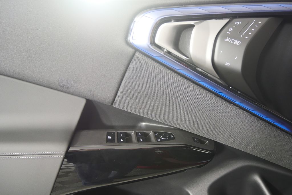 Thumbnail: 2026 BMW X3 - 8