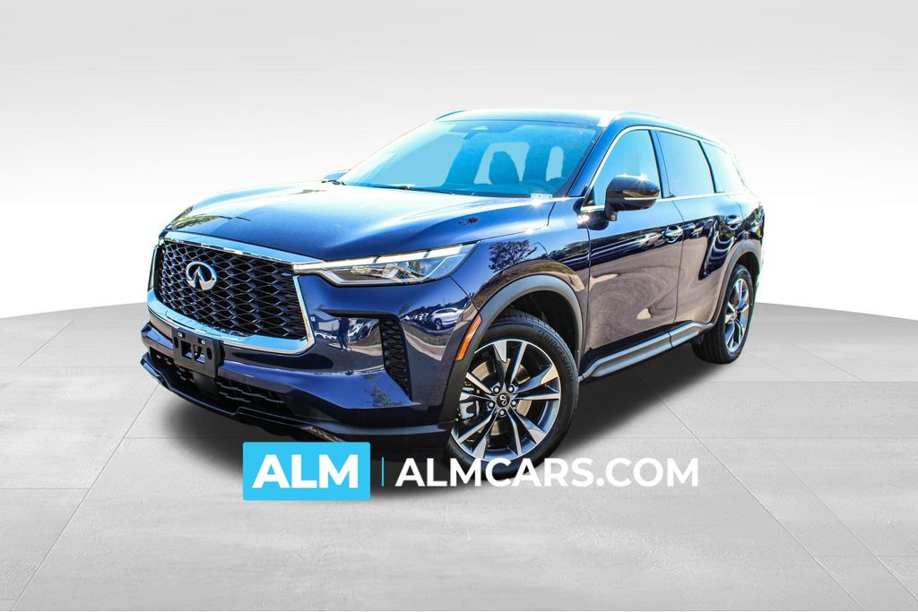 2023 INFINITI QX60 LUXE's photo