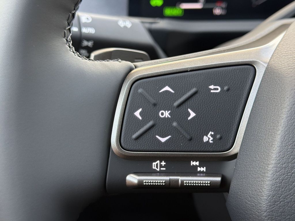 Thumbnail: 2026 Lexus ES - 26