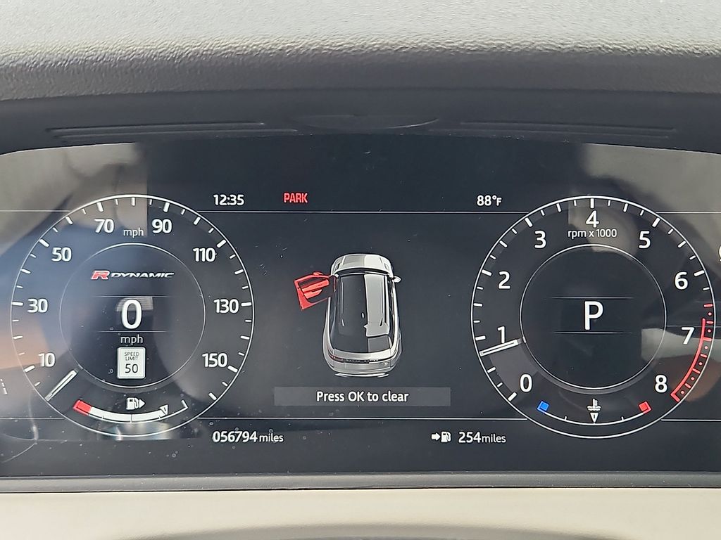 Thumbnail: 2019 Land Rover Range Rover Velar - 22