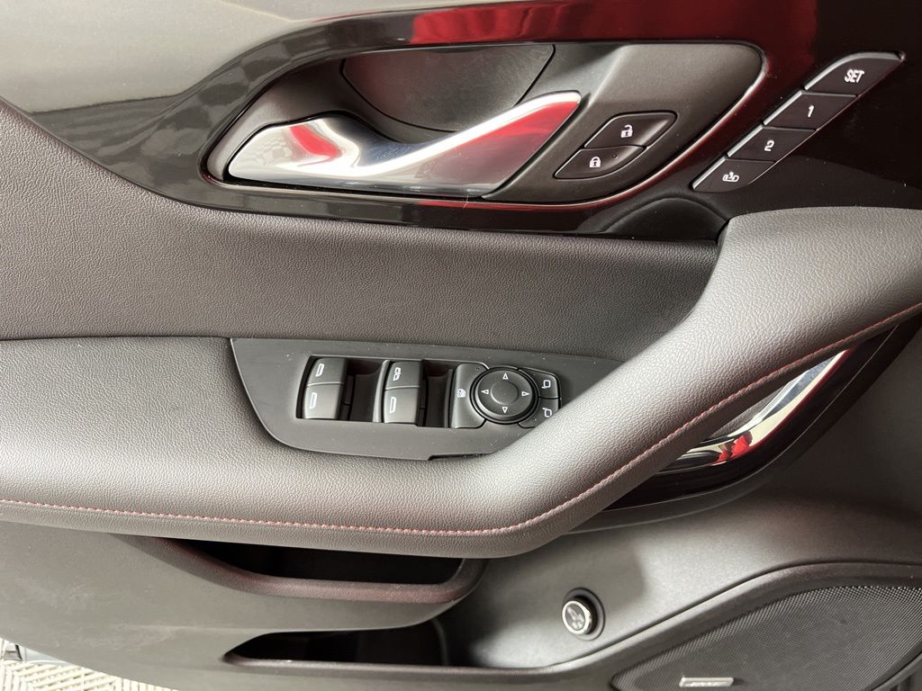 Thumbnail: 2023 Chevrolet Blazer - 26