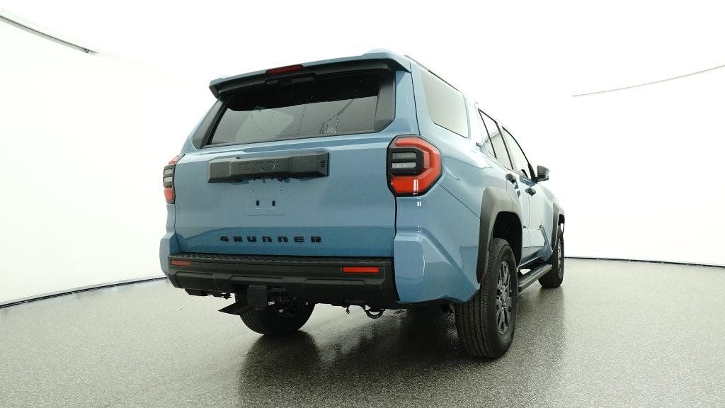 Thumbnail: 2025 Toyota 4Runner - 18