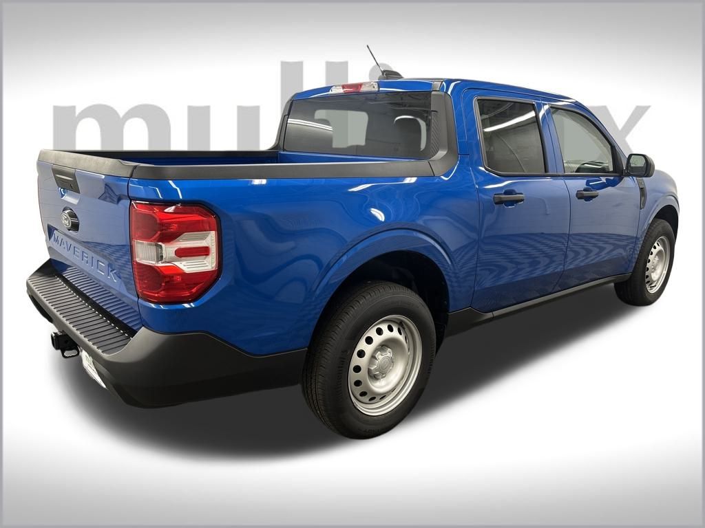 2025 Ford Maverick XL photo 3