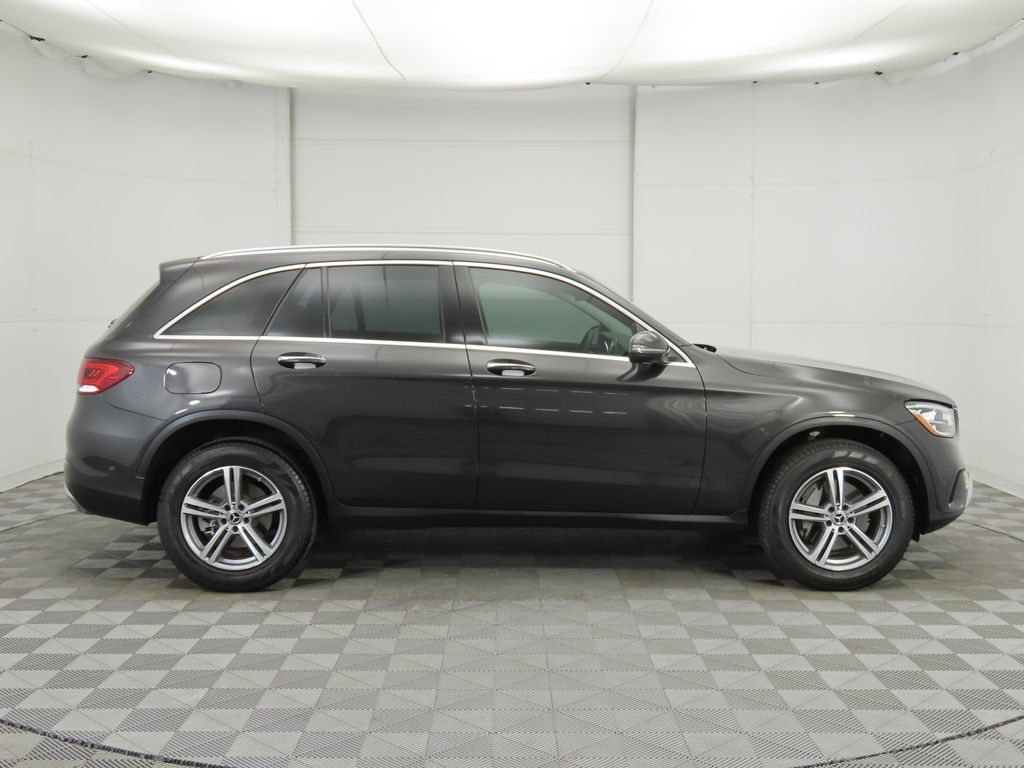 Thumbnail: 2022 Mercedes-Benz GLC - 4