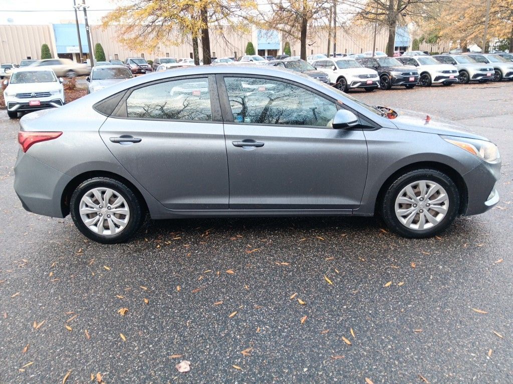 2018 Hyundai Accent SE 6