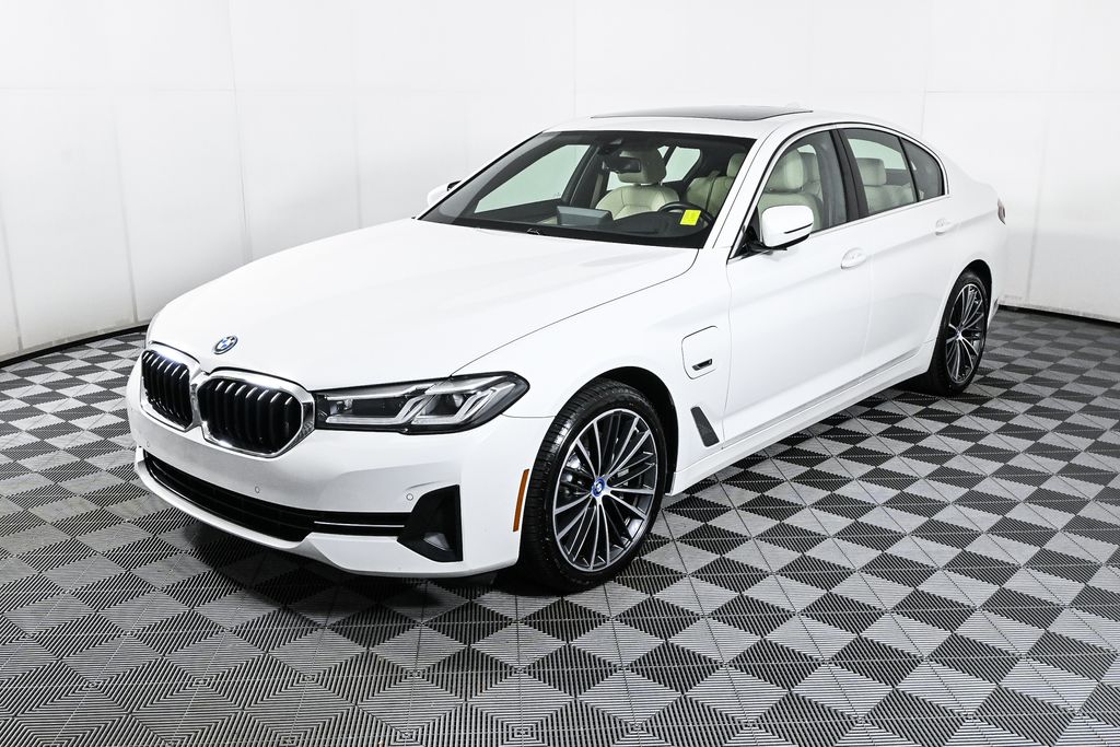 2023 BMW 5 Series 530e iPerformance 3