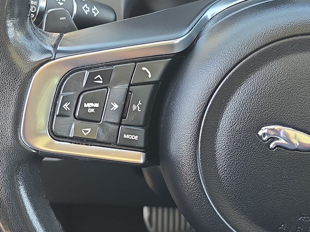 Used 2019  Jaguar 30t Prestige image 20