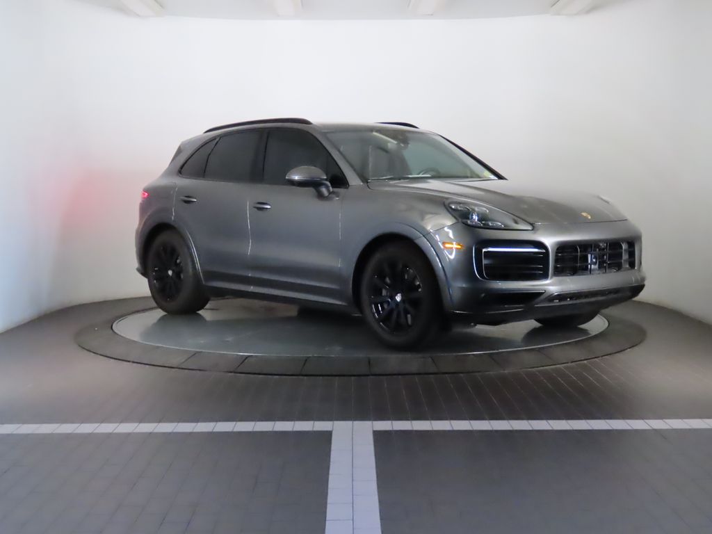 Thumbnail: 2019 Porsche Cayenne - 9