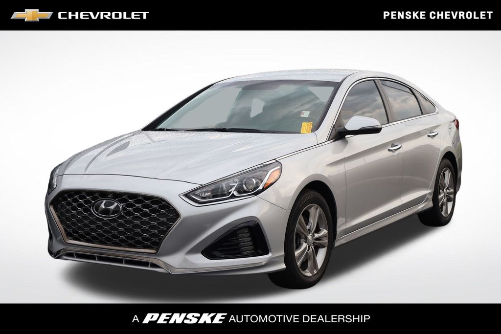 Thumbnail: 2019 Hyundai Sonata - 1