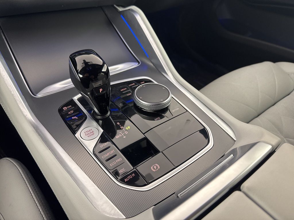 Thumbnail: 2023 BMW X6 - 13