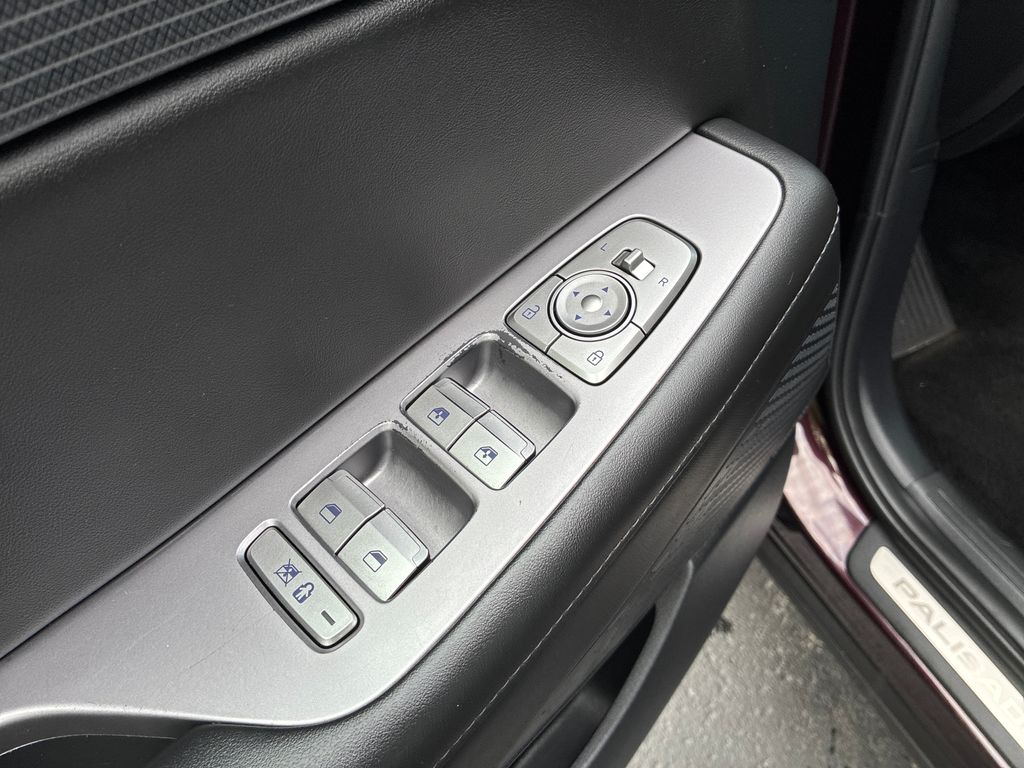 2024 Hyundai Palisade Limited Red at Spitzer Acura