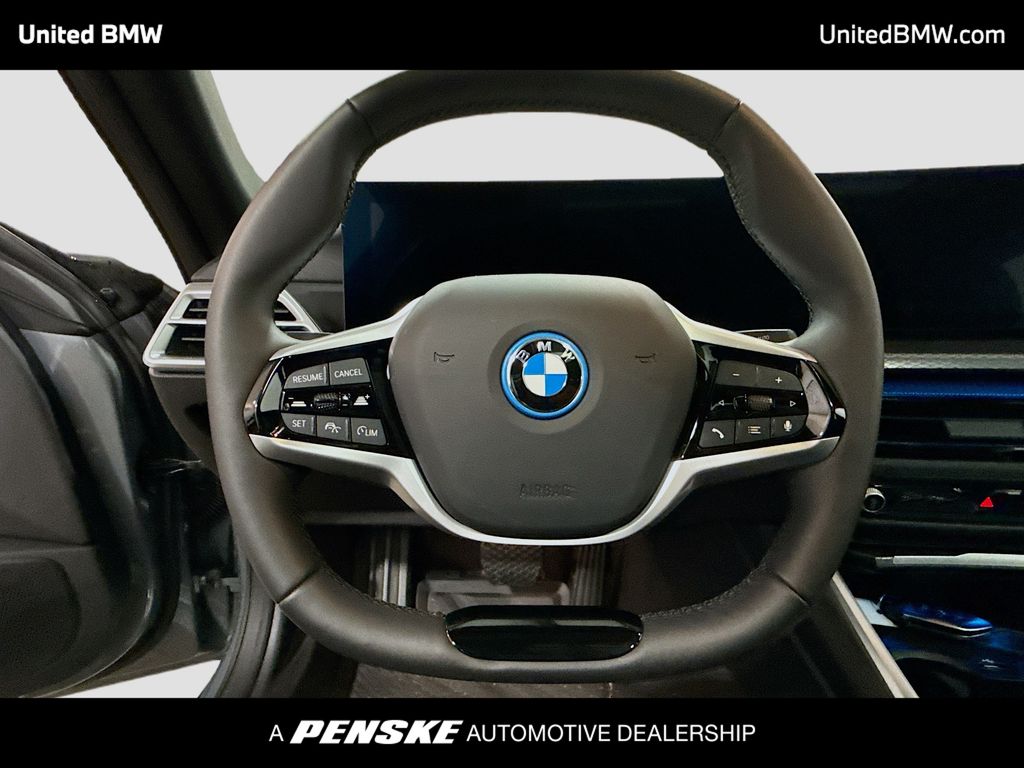 Thumbnail: 2025 BMW i4 - 6