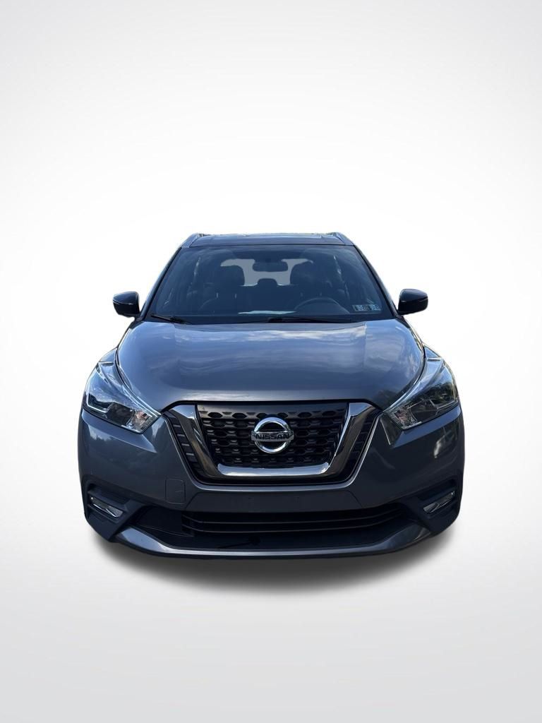 2019 Nissan Kicks SR Gray at Phil Fitts Ford
