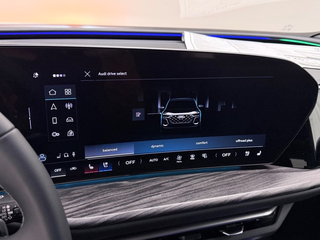 Thumbnail: 2025 Audi Q5 - 32