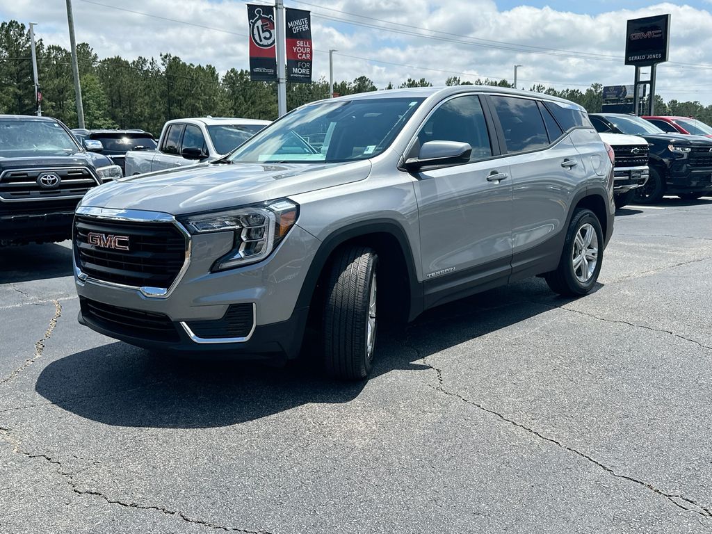 2024 GMC Terrain SLE