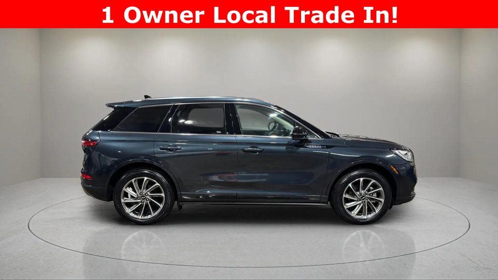 Certified Used 2022 Flight Blue Metallic Clearcoat Lincoln Grand Touring image 2