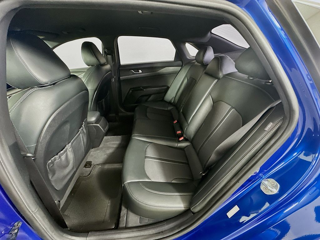 Thumbnail: 2022 Kia K5 - 24