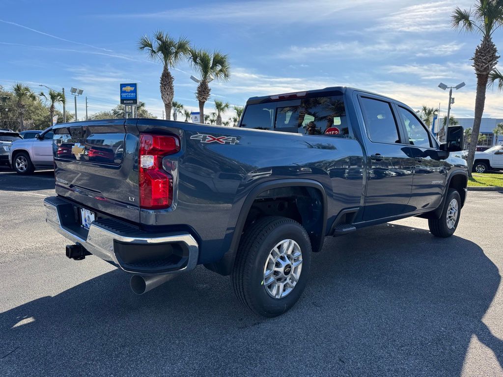 2025 Chevrolet Silverado 2500HD LT 8