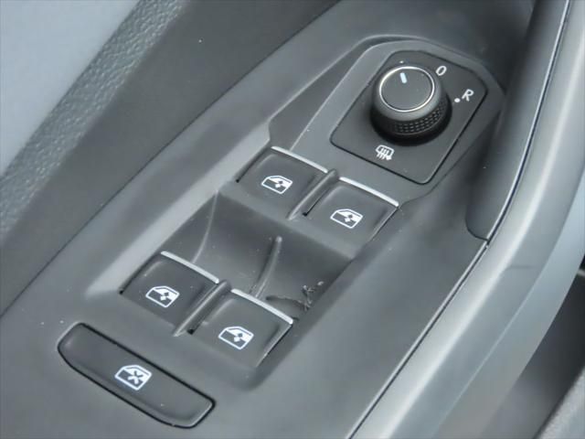 Thumbnail: 2026 Volkswagen Jetta - 23