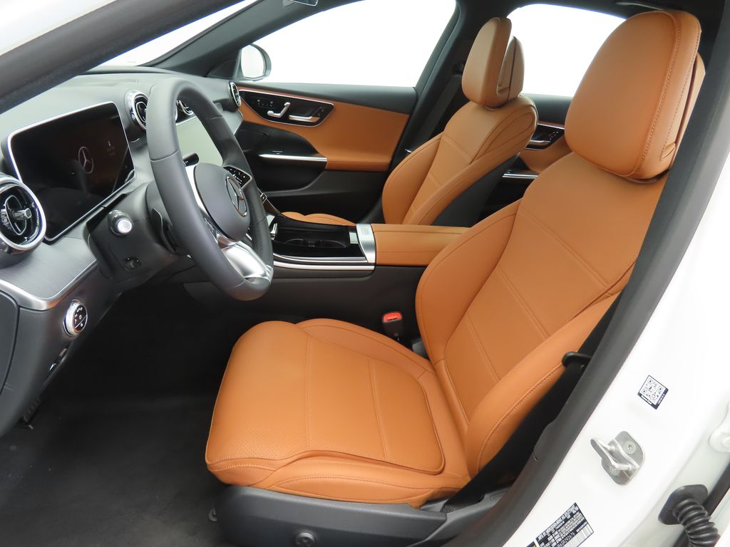 Thumbnail: 2025 Mercedes-Benz C-Class - 19